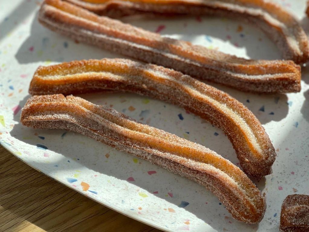 Golden masa harina churros