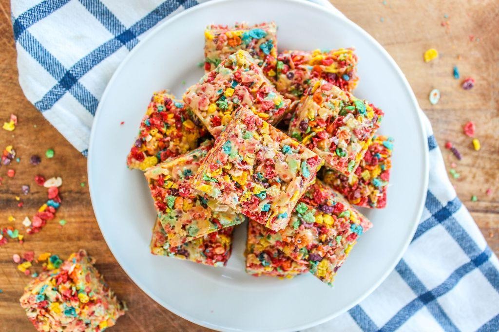 Gooey Peanut Butter Fruity Pebbles Treats