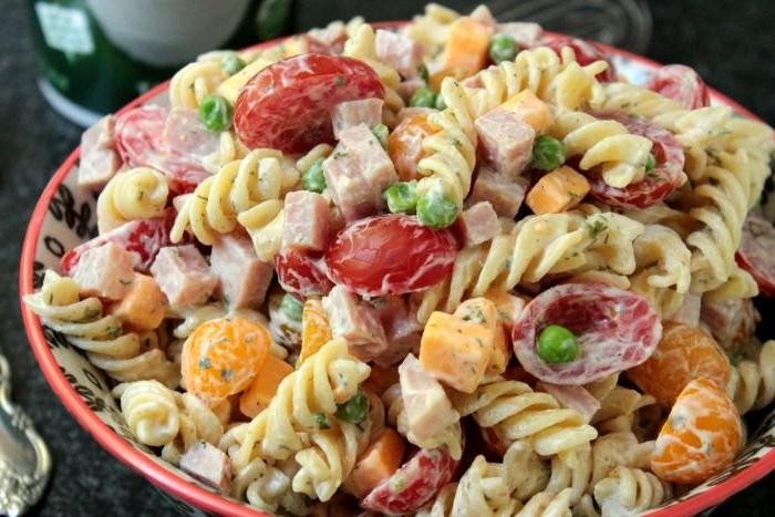 Greek Yogurt Ranch Pasta Salad