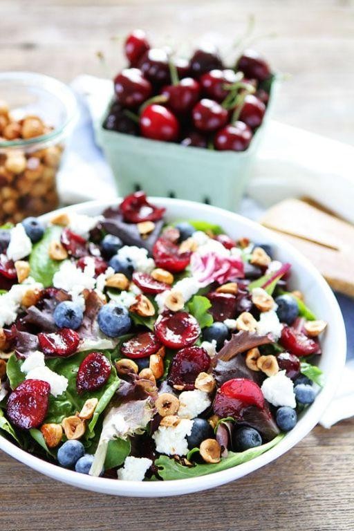 Grilled Cherry and Goat Cheese Salad