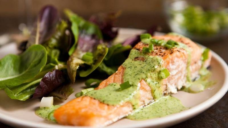 Grilled Salmon with Wasabi Sauce