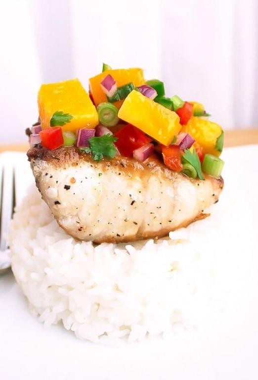 Grilled Wahoo with Mango Salsa