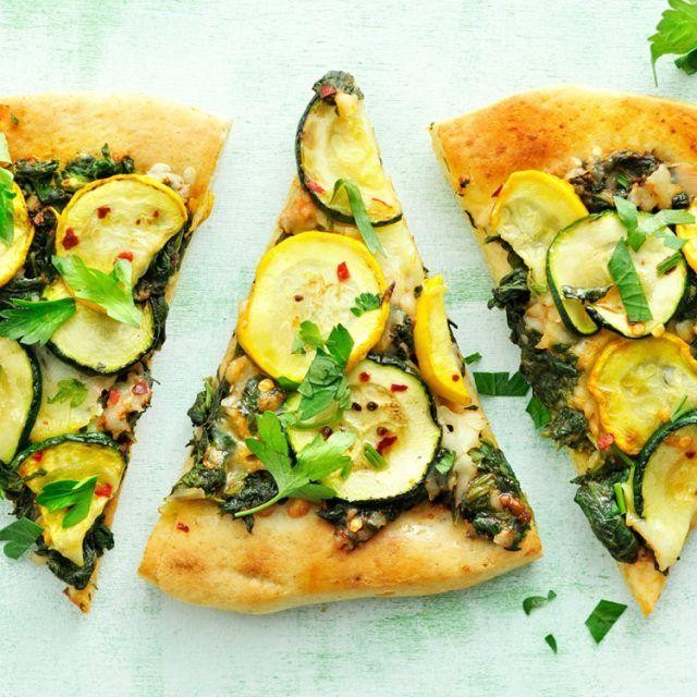 Grilled Zucchini and Spinach Pizza