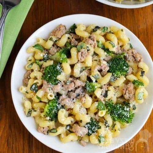 Ground Turkey and Broccoli Pasta