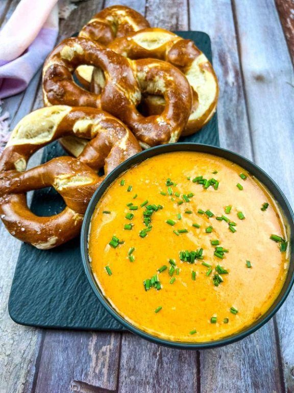 Guinness and Cheddar Cheese Dip