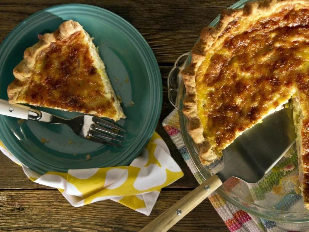 Ham, Leek, and Gruyere Quiche