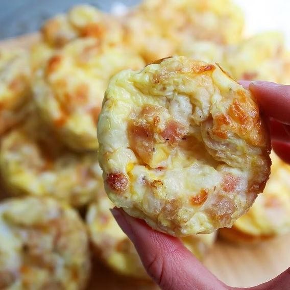 Ham and Pineapple Egg White Bites
