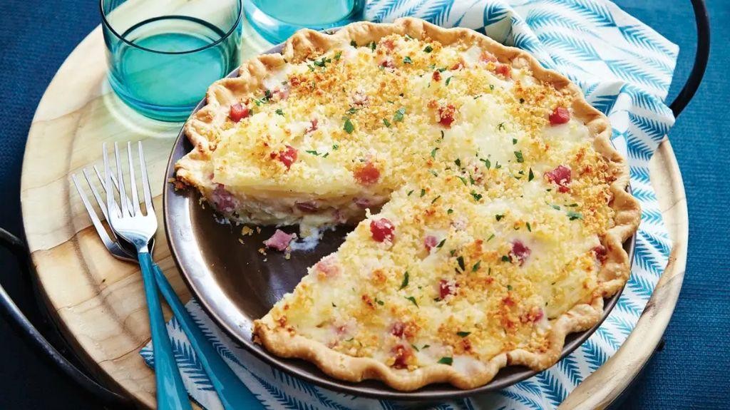 Ham and Swiss Potato Pie