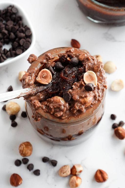 Hazelnut Choco High Protein Overnight Oats