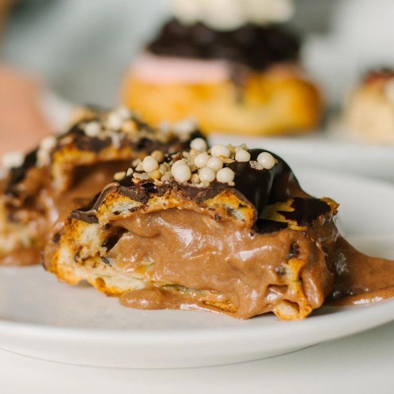 Hazelnut and Nutella Éclair Treasures