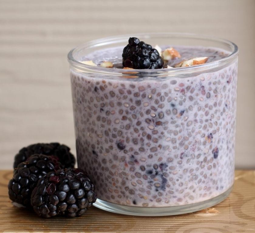 Healthy Blackberry Chia Seed Pudding