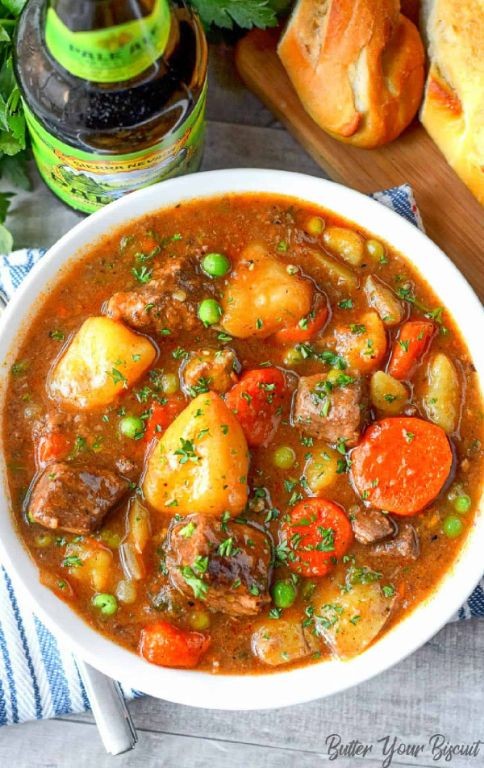 Hearty Beef and Tomato Radiatore Stew