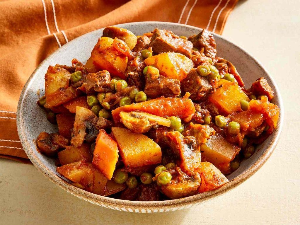 Hearty Beef and Vegetable Casserole
