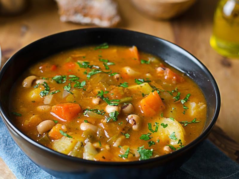Hearty Chicken and Vegetable Soup