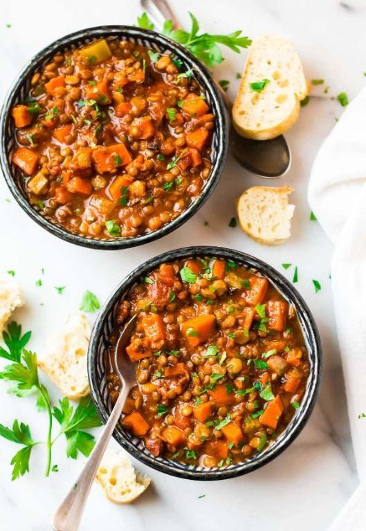 Hearty Crockpot Lentil Soup