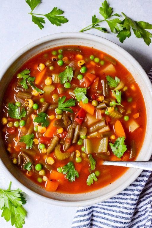 Hearty Slow Cooker Vegetable Soup