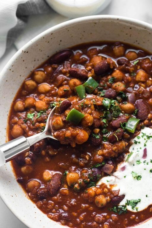 Hearty Vegan Chili with Mixed Beans