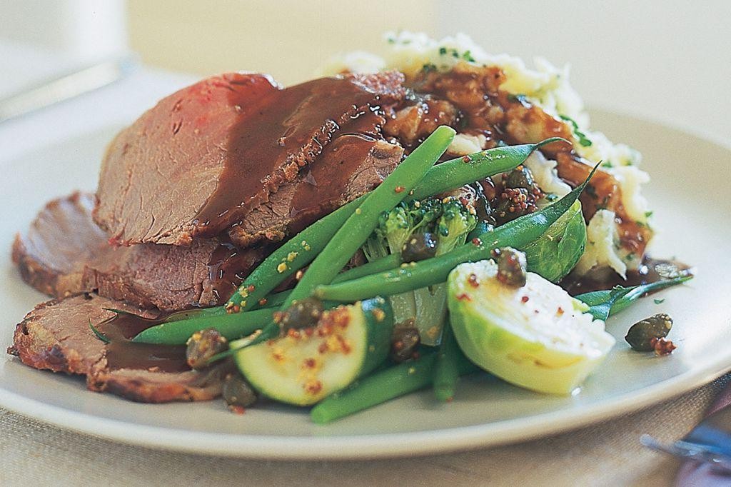 Herb-Crusted Chuck Roast with Gravy
