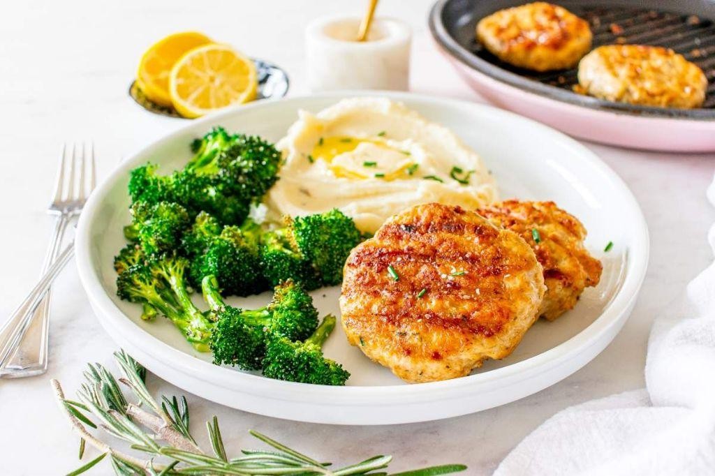 Herb-Infused Ground Chicken Breast Patties
