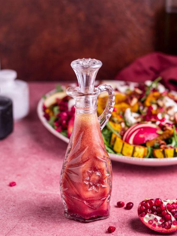 Herb-Infused Pomegranate Dressing