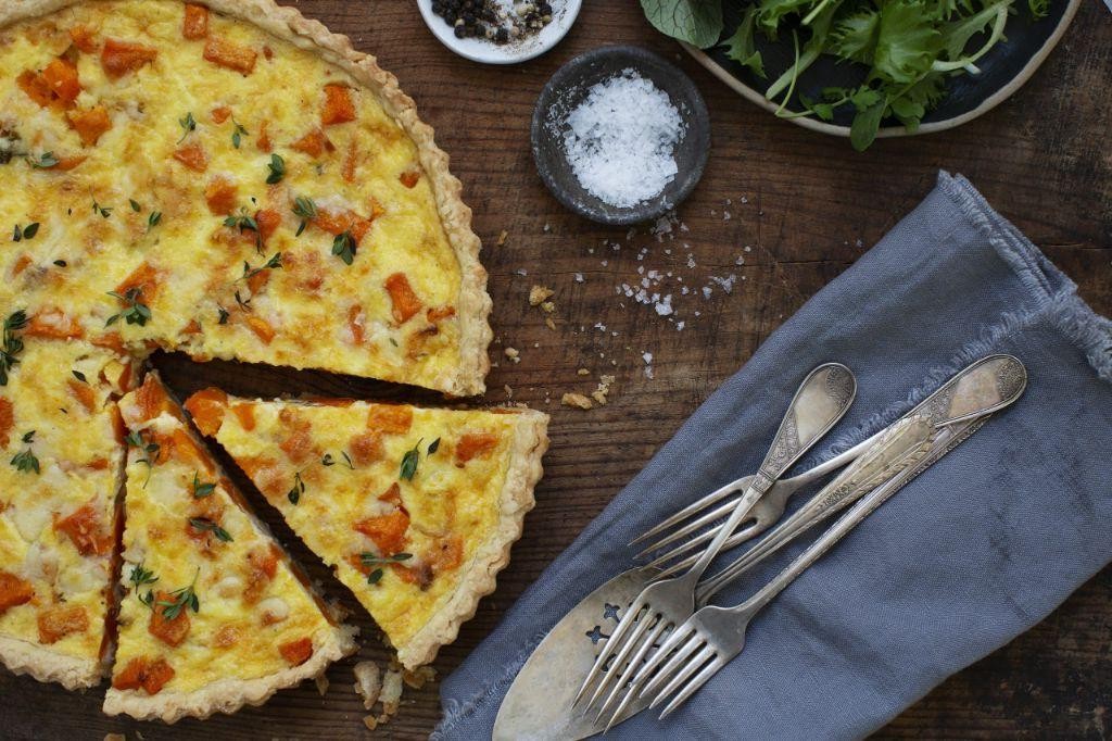 Herbed Squash and Cheese Pie