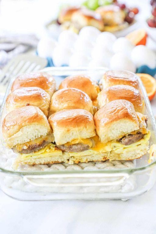 Holiday Sausage and Cheese Breakfast Sliders in Crockpot