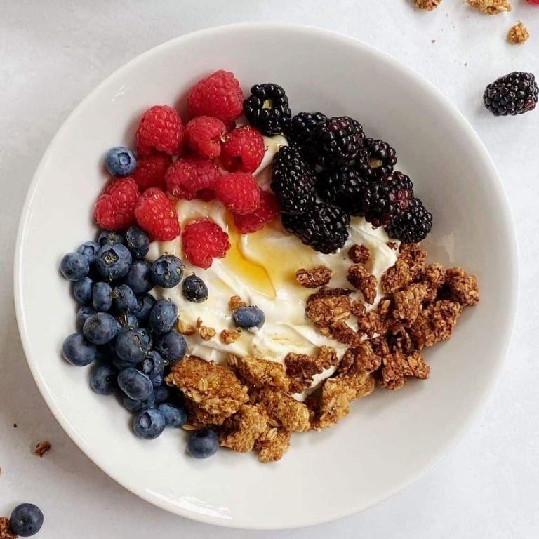 Homemade Granola with Greek Yogurt