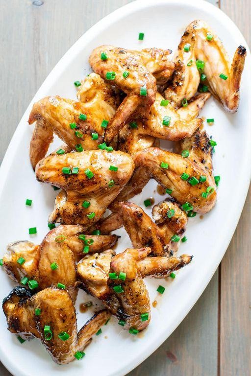 Honey Garlic Grilled Chicken Wings