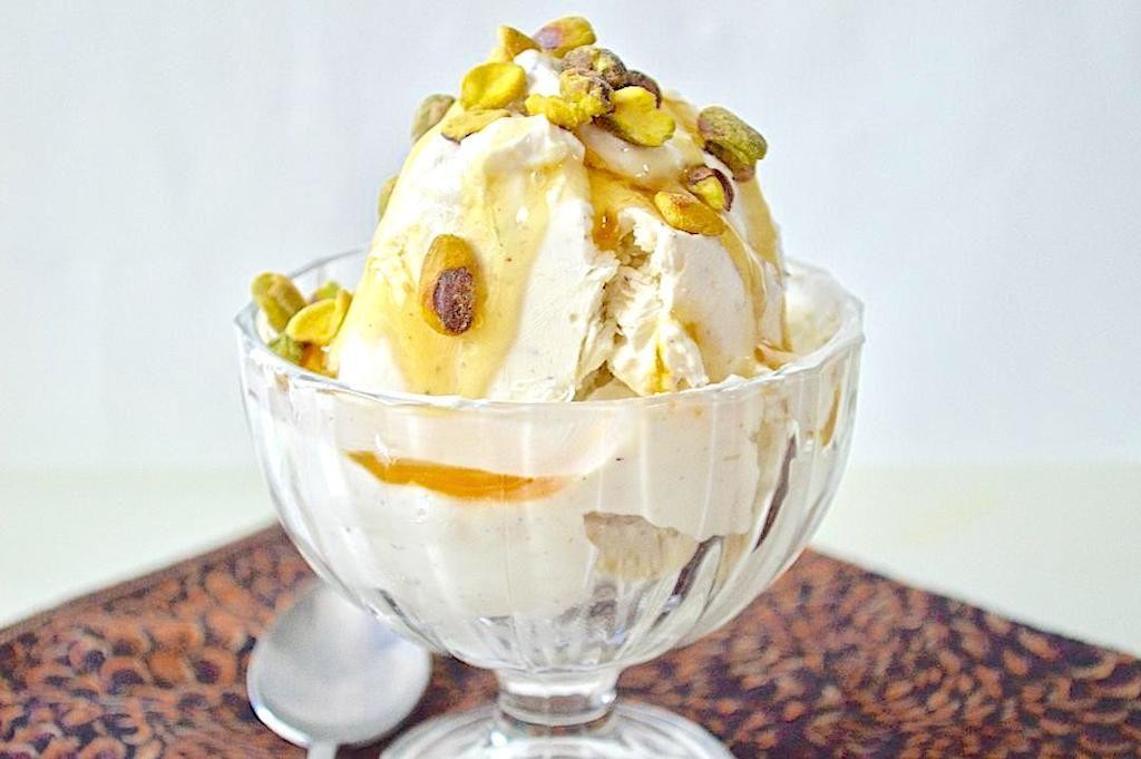 Honey and Lavender Frozen Yogurt