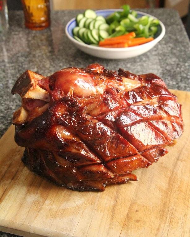 Instant Pot Balsamic Brown Sugar Ham