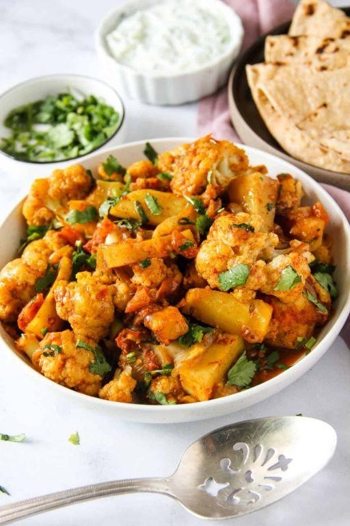 Instant Pot Cauliflower and Potato Curry