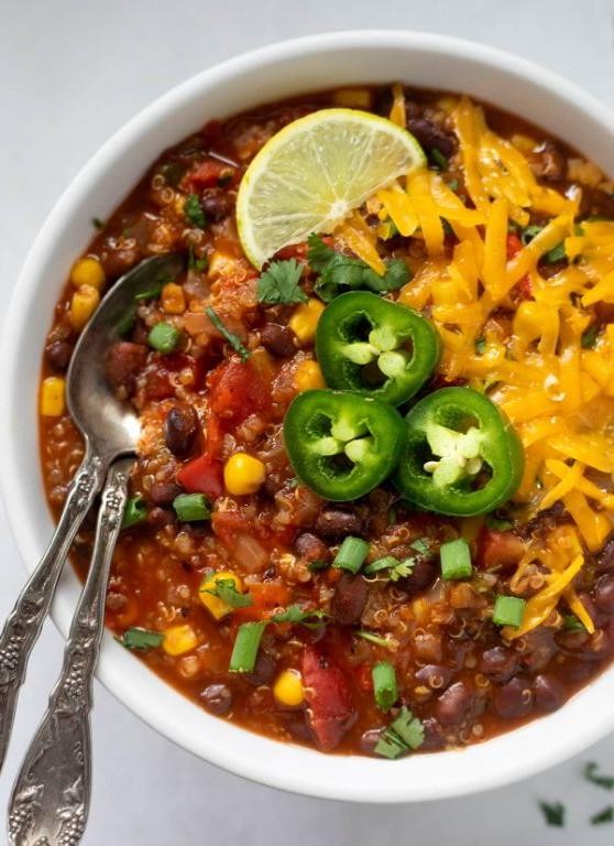 Instant Pot Quinoa and Black Bean Chili