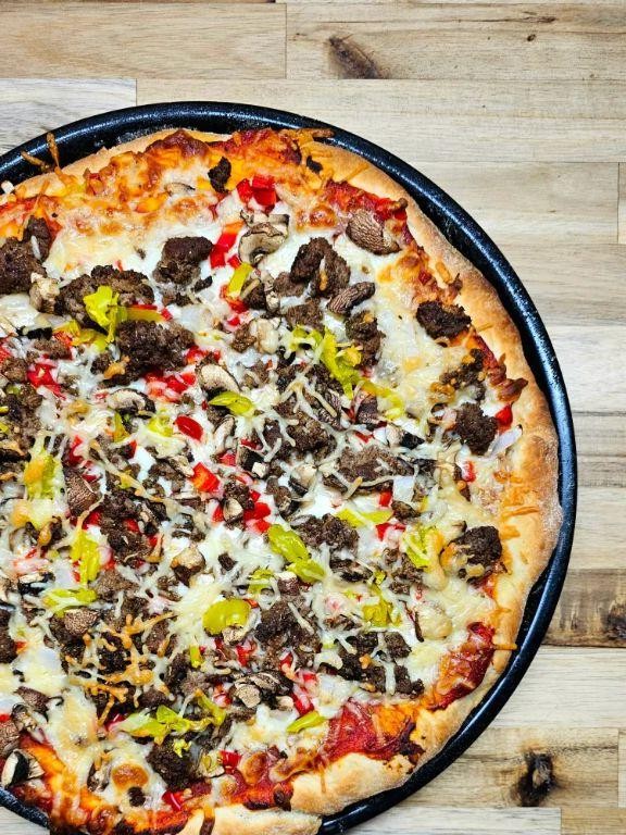 Italian Beef and Cheese Pizza