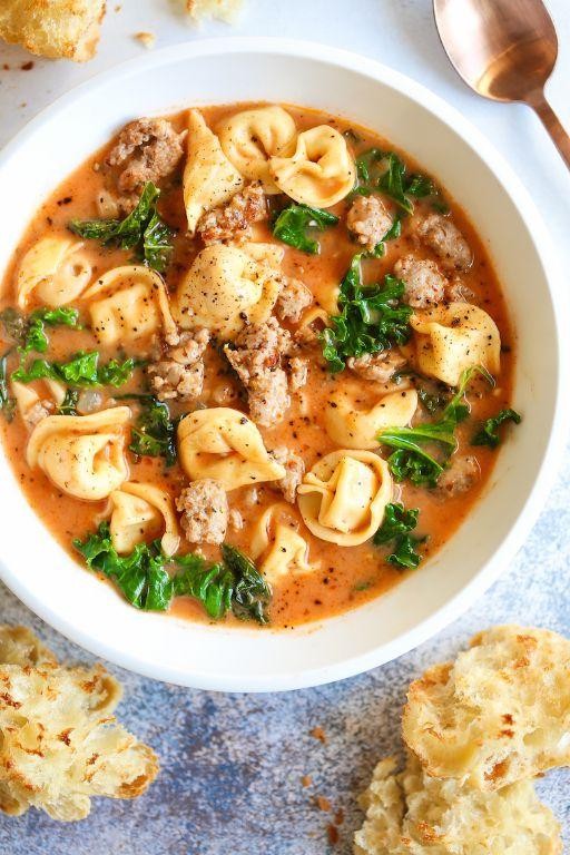 Italian Herb Creamy Tortellini Soup