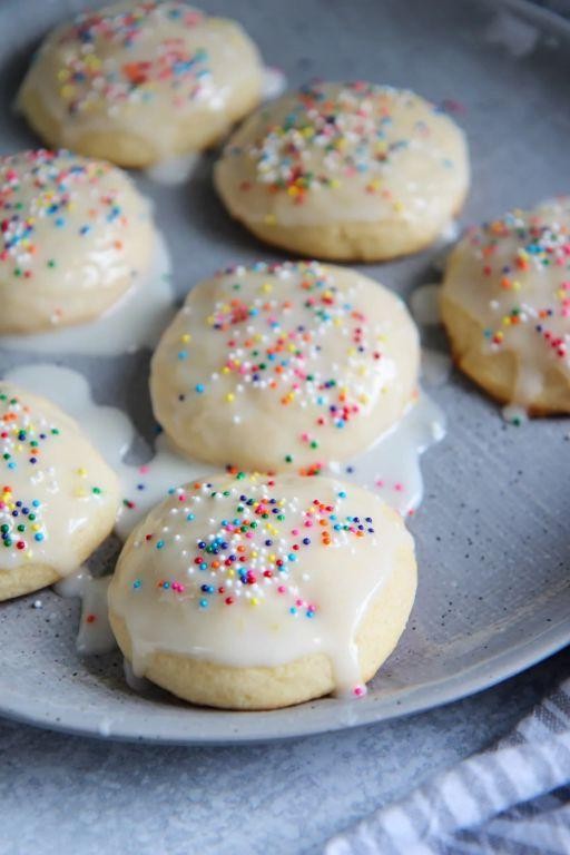 Italian Lemon Ricotta Cookies
