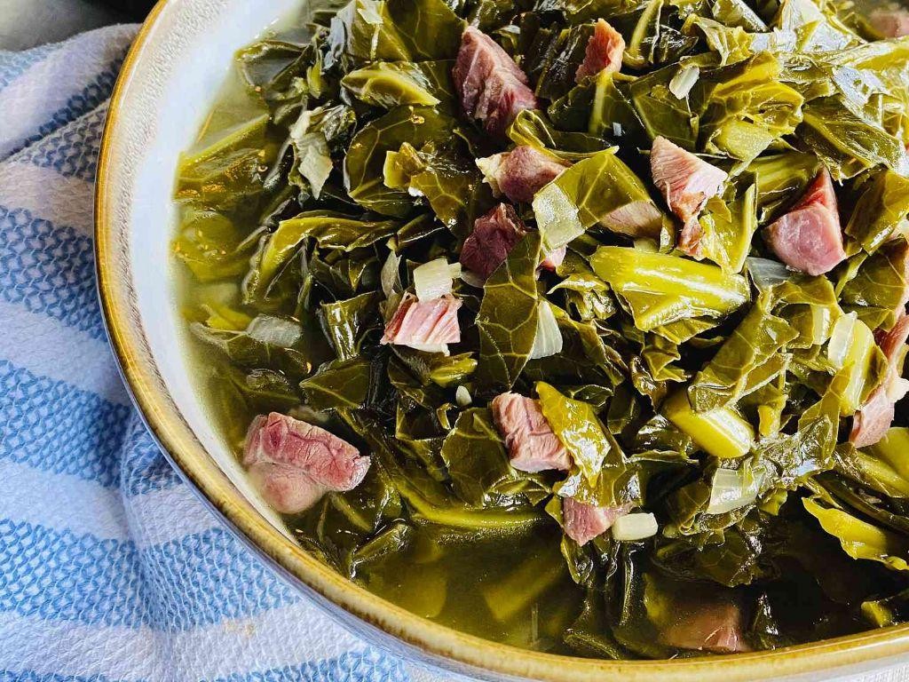 Italian-Style Collard Greens in the Slow Cooker