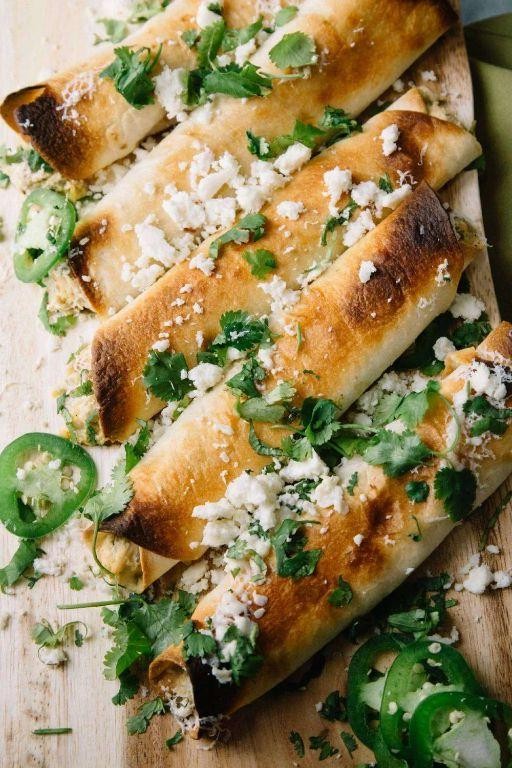 Jalapeño Popper Crockpot Chicken Tacos