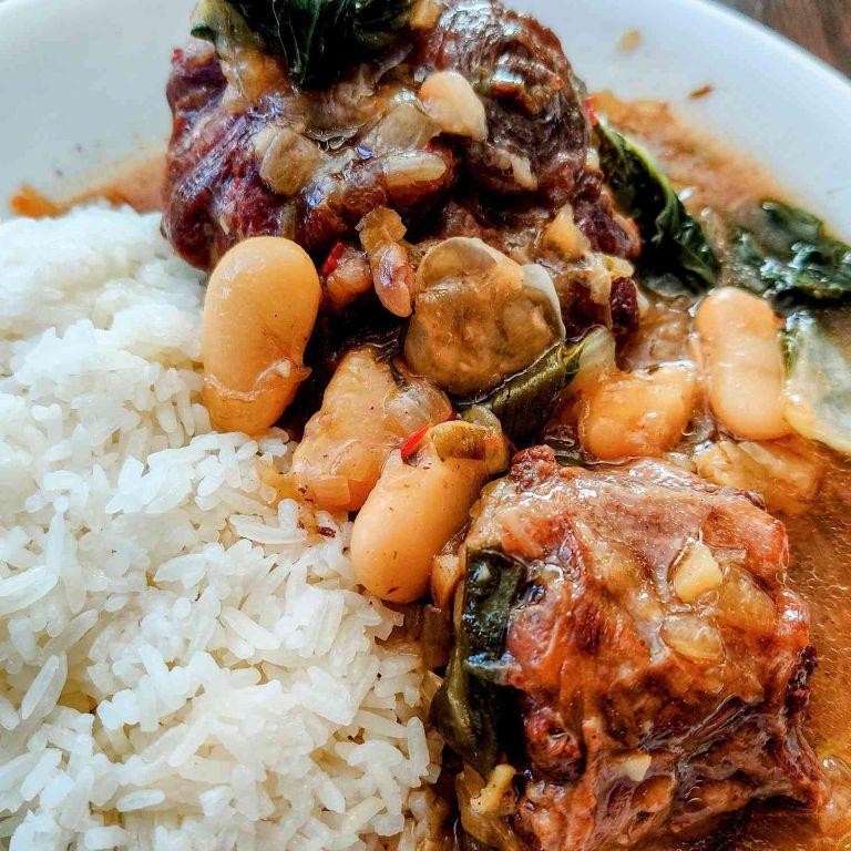 Jamaican Curried Oxtail with Beans
