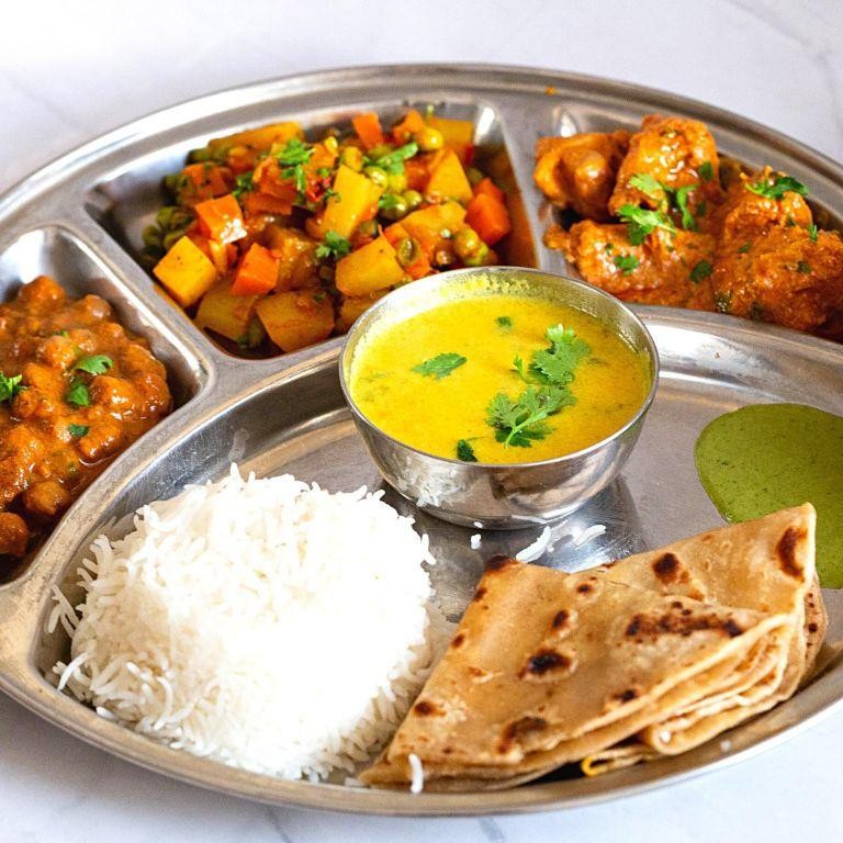 Kadhai Chicken Thali