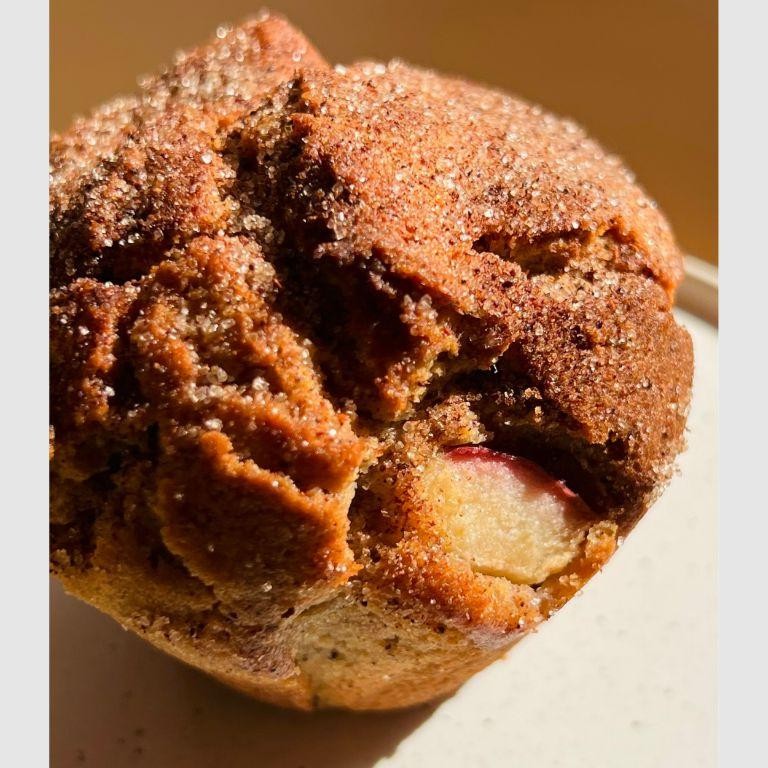 Kefir Apple Cinnamon Muffins