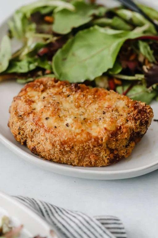 Keto Breaded Pork Chops with Almond Flour