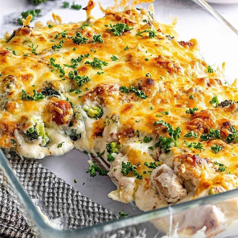 Keto Chicken Alfredo