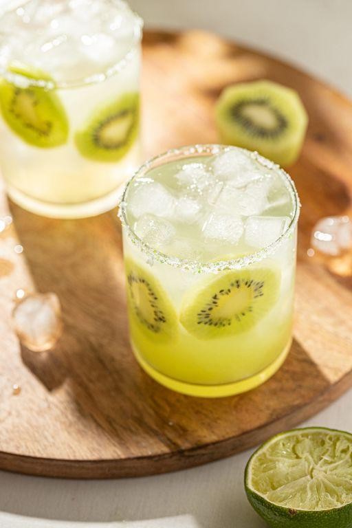 Kiwi Margarita with Tequila and Lime