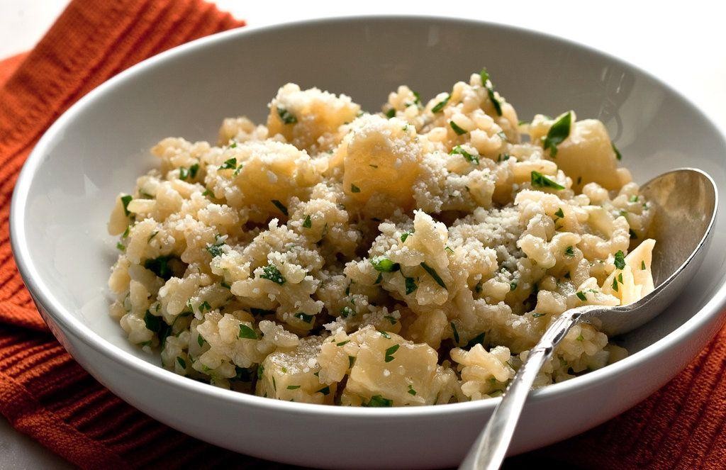 Kohlrabi Leaf and Mushroom Risotto