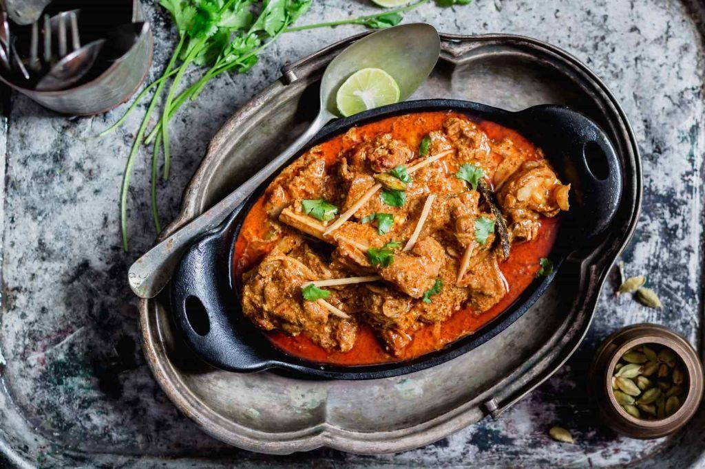 Lamb Murgh Curry with Yogurt