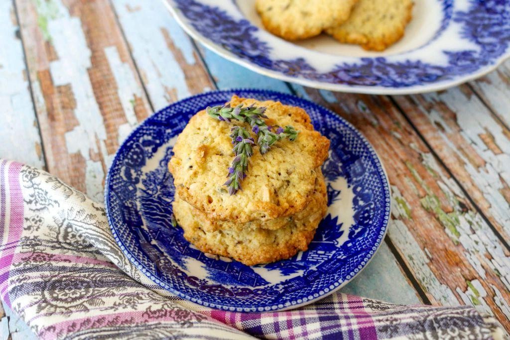Lavender Almond Cookies with a Floral Note