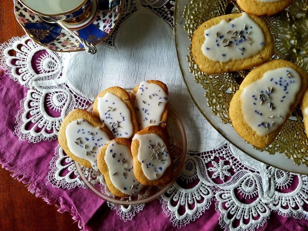 Lavender Honey Rosette Cookies