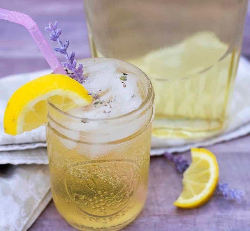 Lavender-Infused Vodka Lemonade Punch