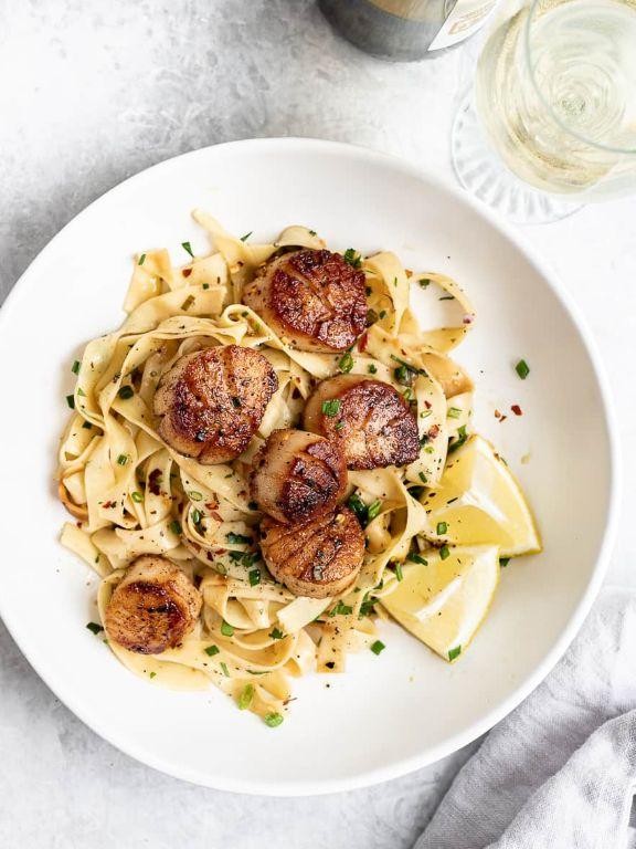 Lemon Butter Calamarata with Scallops