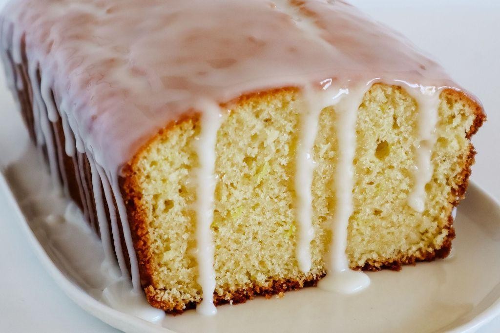 Lemon Drizzle Cake